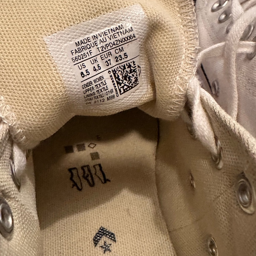 Platform Converse - image 5